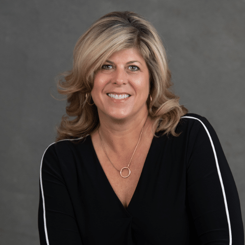 stacey bayley headshot